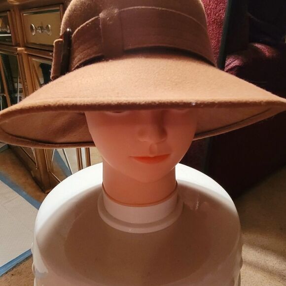 NINE WEST DARK CAMEL CLOCHE HAT - Picture 4 of 7